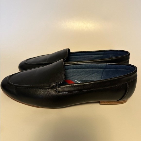 Chaps Womans Black Slip-On Flat Loafers Shoes Size 7 M Casual Comfy Almond Toe - Picture 6 of 10